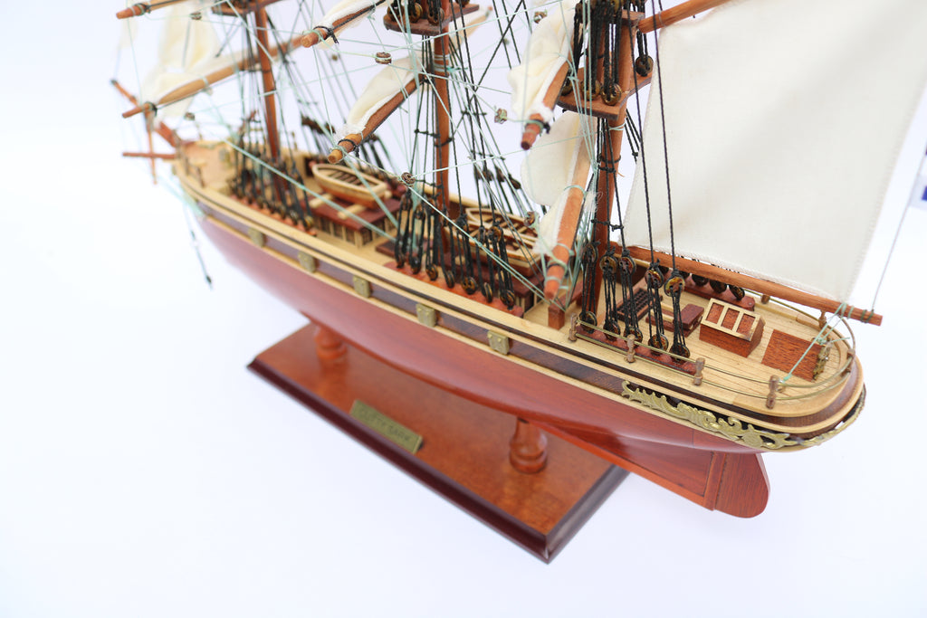 Cutty Sark — Painted Tall Ship Model