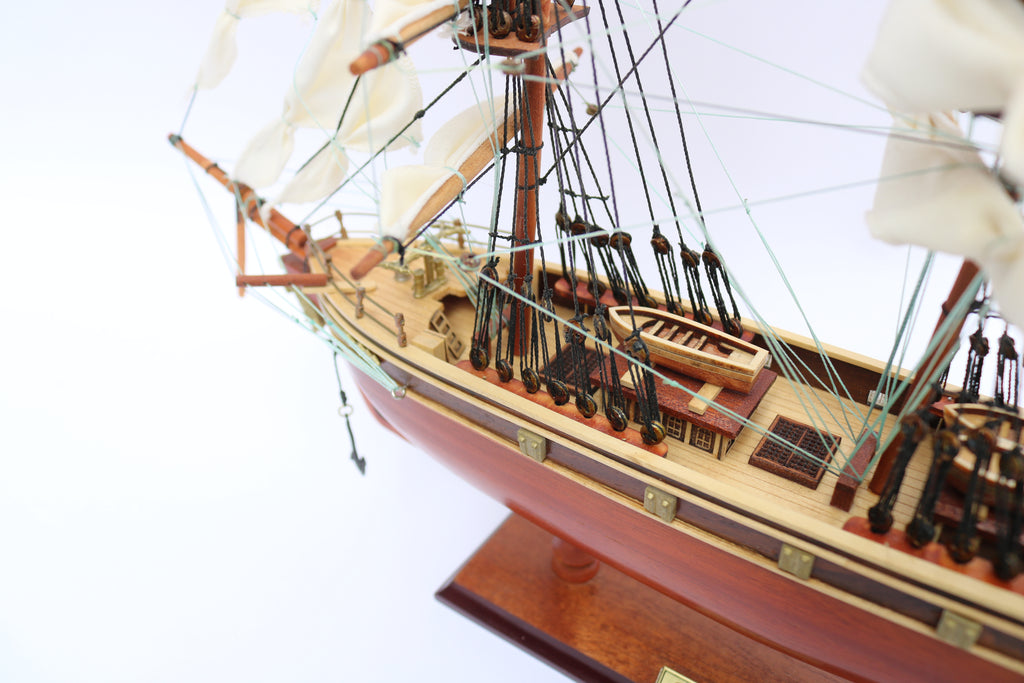 Cutty Sark — Painted Tall Ship Model