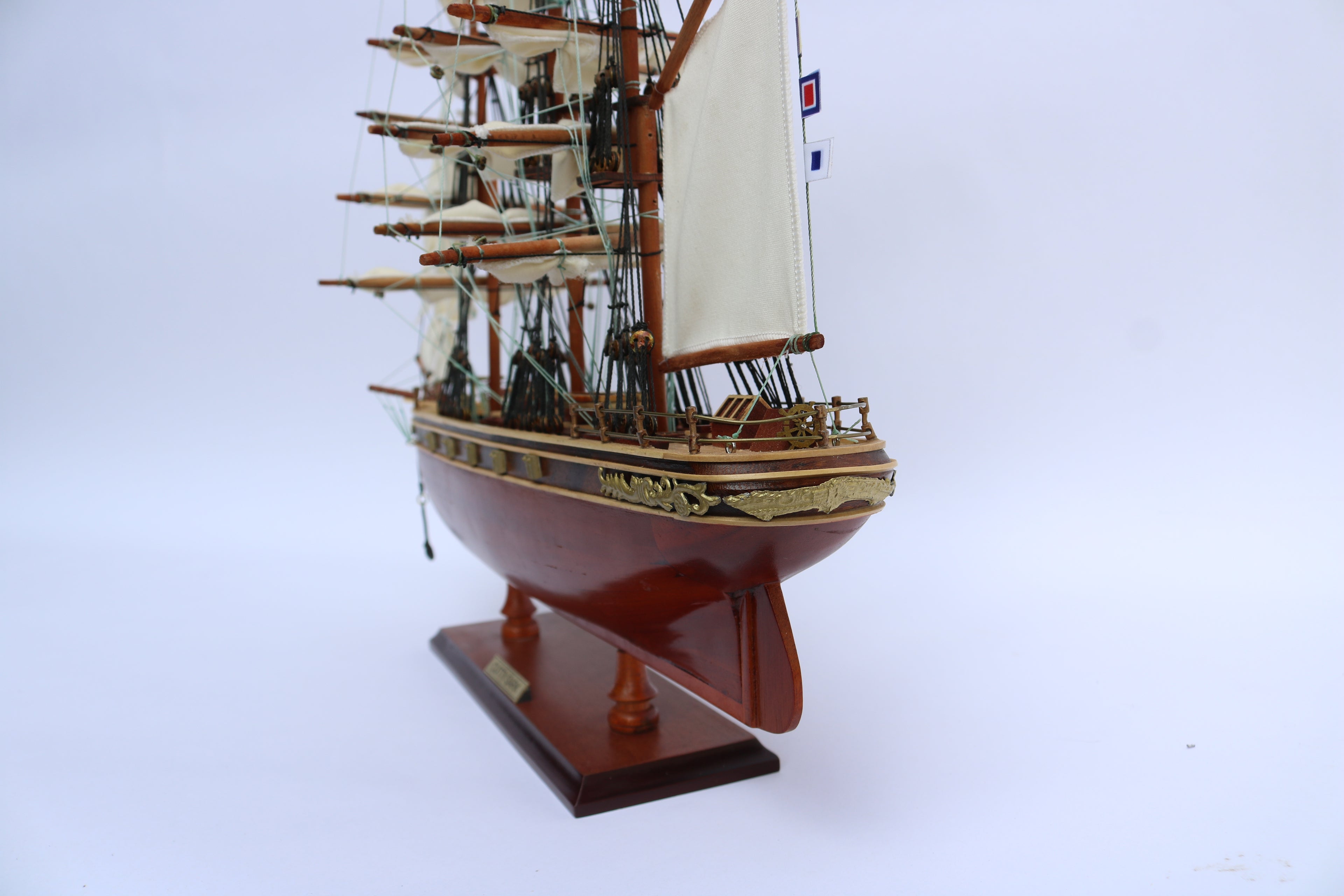 Cutty Sark — Painted Tall Ship Model