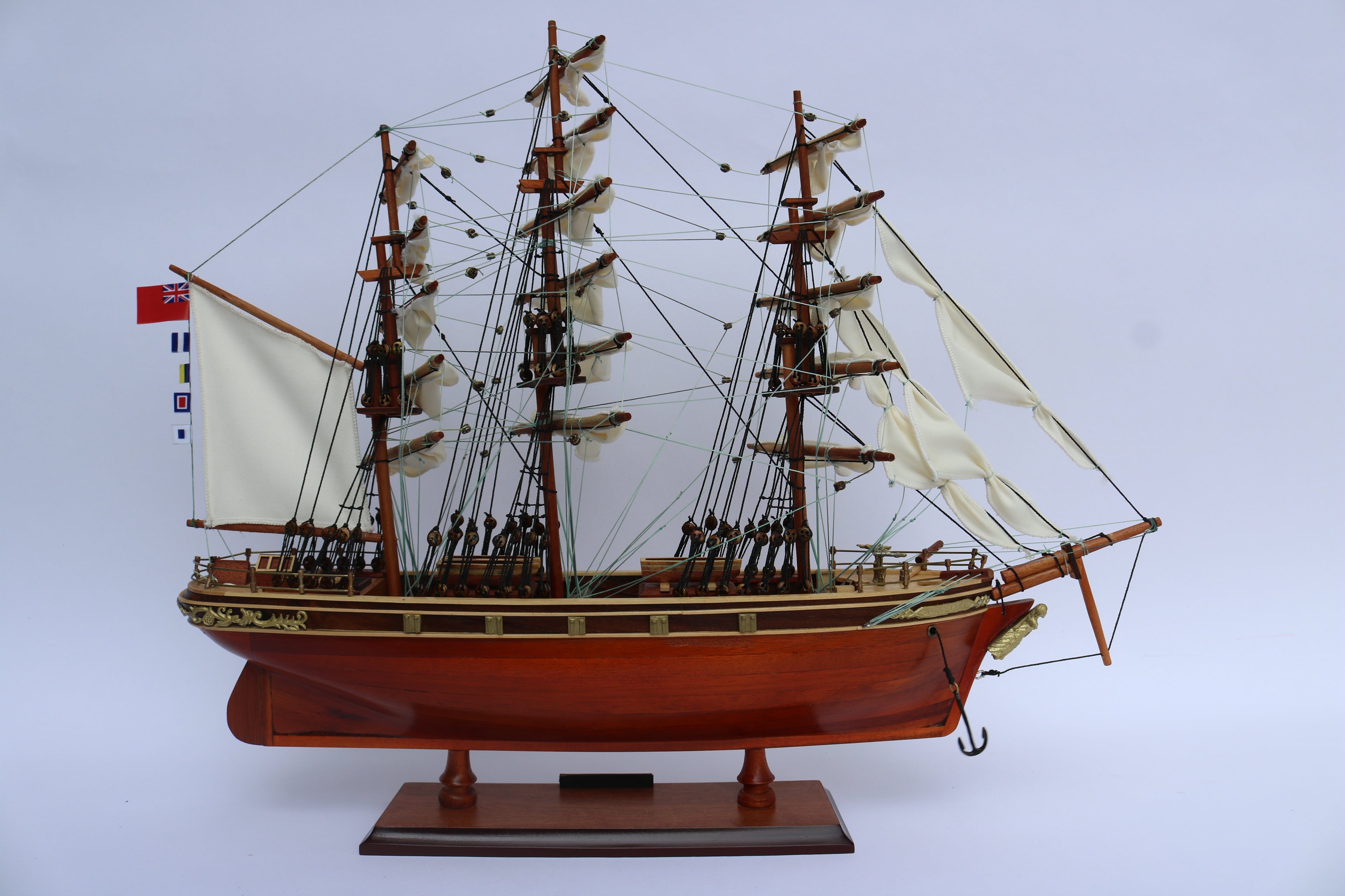 Cutty Sark — Painted Tall Ship Model