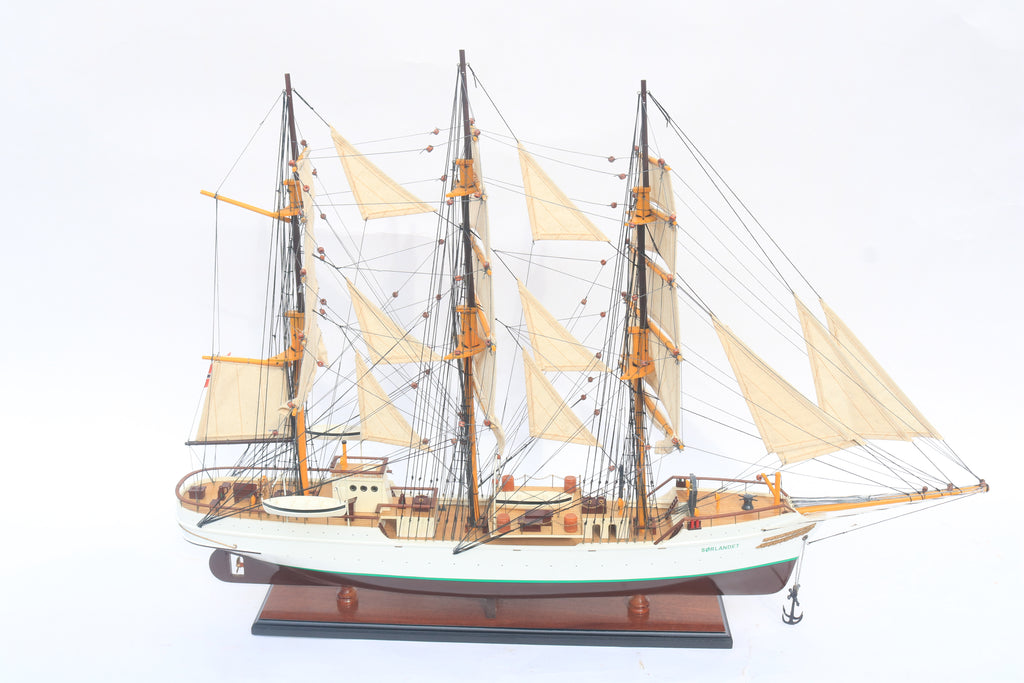 Sørlandet — Norwegian Training Ship | World's Oldest