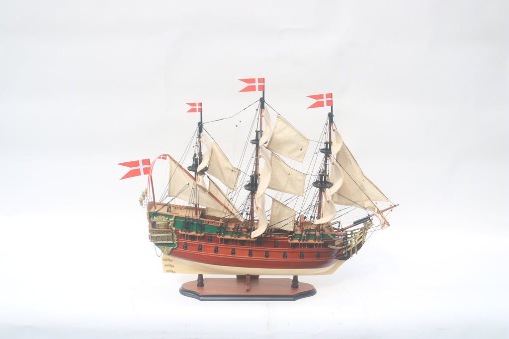 Norske Love — Danish Royal Warship