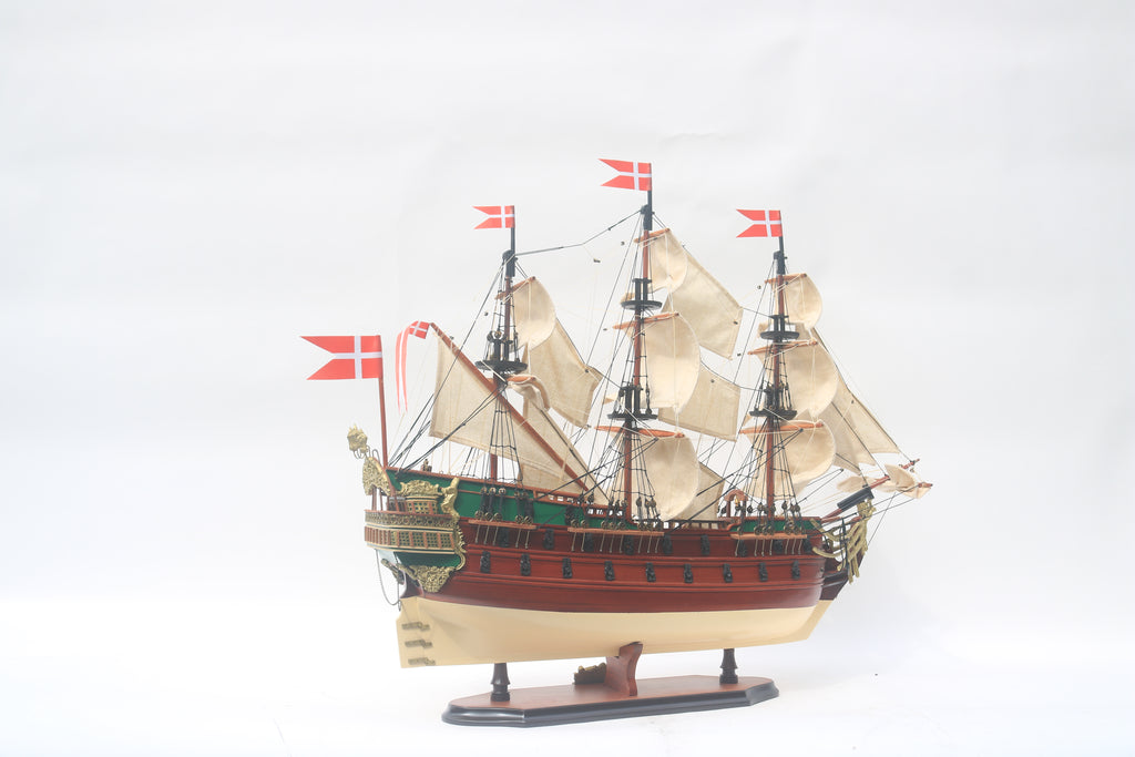 Norske Love — Danish Royal Warship